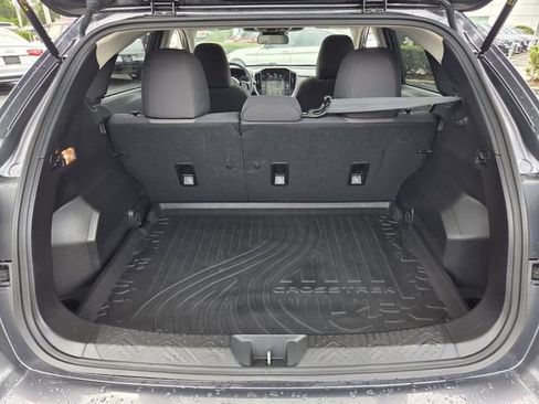 Used 2025 Subaru Crosstrek 2.5i Premium AWD/4WD image 15