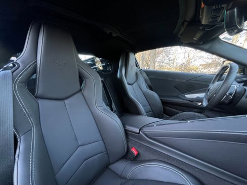 Used 2025 Chevrolet Corvette Z06 image 19