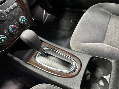 Used 2014 Chevrolet Impala Limited LS FWD image 17