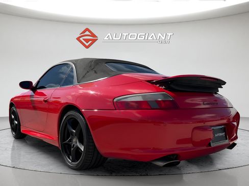 Used 2004 Porsche 911 Carrera RWD image 5