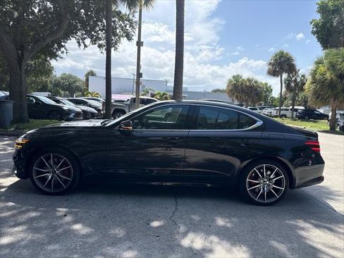 Used 2025 Genesis G70 2.5T RWD image 11