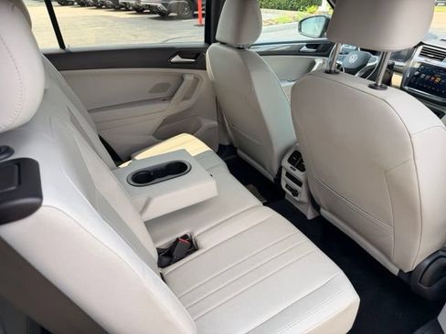 Certified 2023 Volkswagen Tiguan SE R-Line FWD image 14