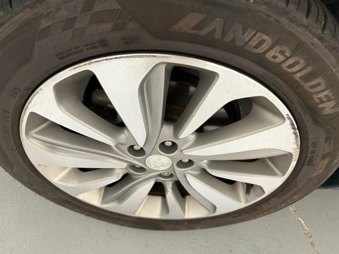 Used 2019 Buick Encore Preferred FWD image 8