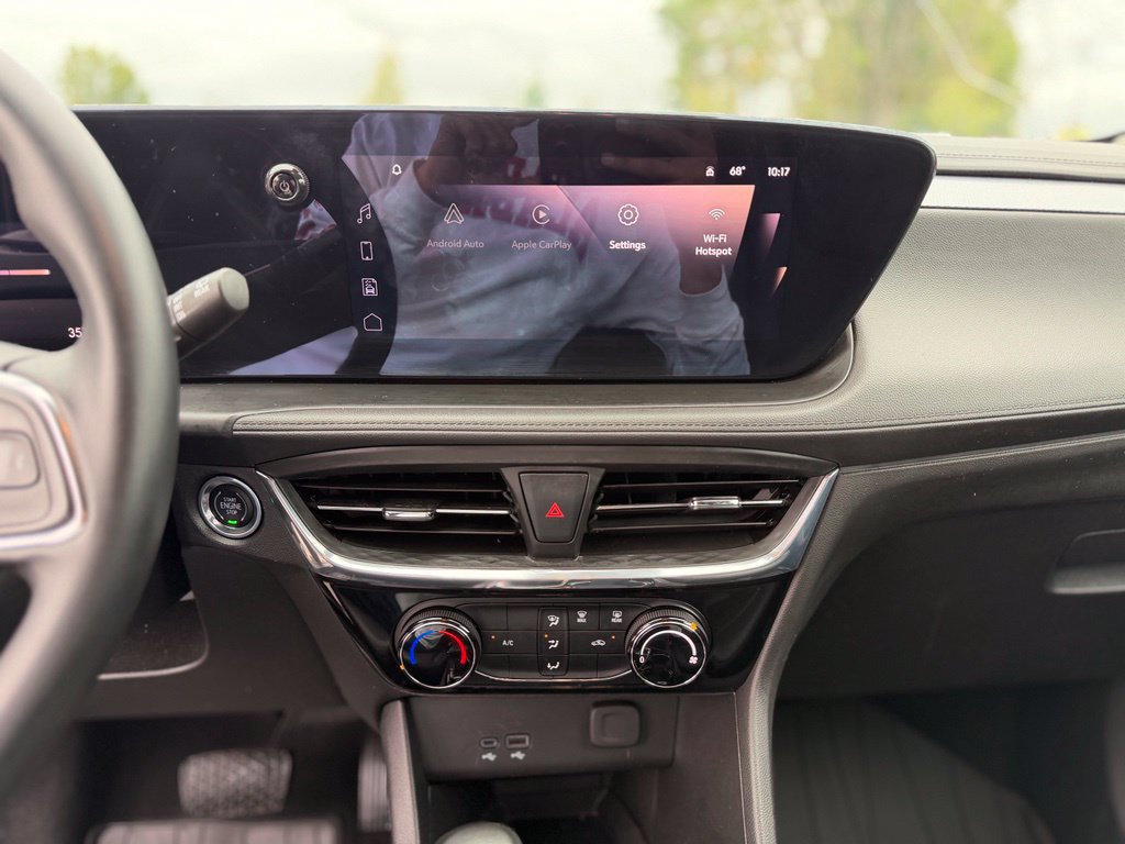 Used 2025 Buick Encore GX Sport Touring FWD image 30