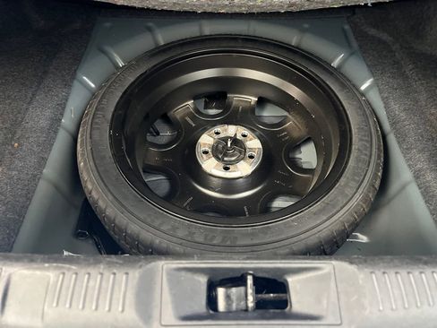 Used 2024 Ford Mustang Premium image 23