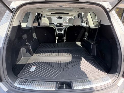 Used 2020 Kia Telluride SX w/ SX Prestige Package image 17