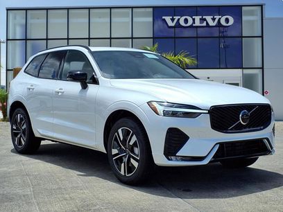New 2026 Volvo XC60 B5 Core w/ Protection Package Premier