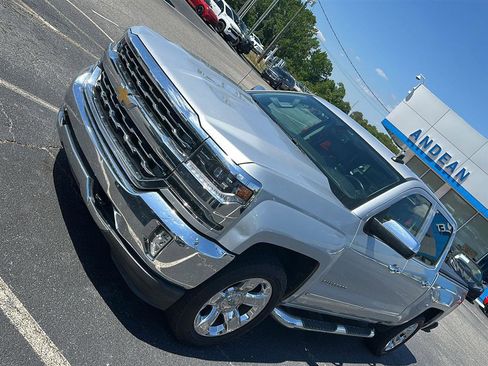 Used 2016 Chevrolet Silverado 1500 LTZ w/ Sport Package AWD/4WD image 7