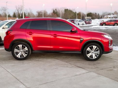 Used 2020 Mitsubishi Outlander Sport ES image 4