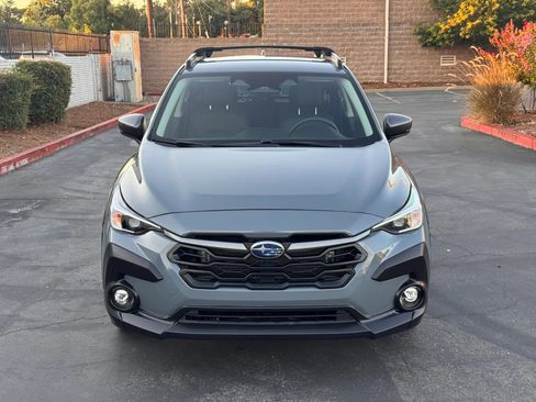 Used 2024 Subaru Crosstrek 2.0i Premium AWD/4WD image 9