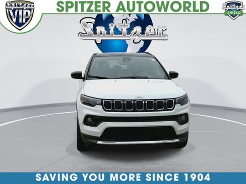 Used 2023 Jeep Compass Limited AWD/4WD image 4