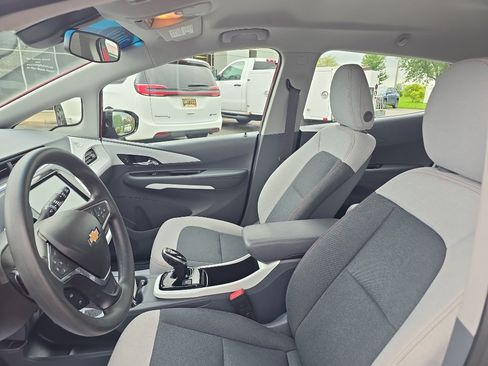 Used 2019 Chevrolet Bolt LT FWD image 14