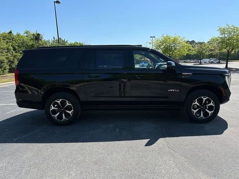 New 2026 GMC Yukon XL AT4 w/ AT4 Premium Package AWD/4WD image 2