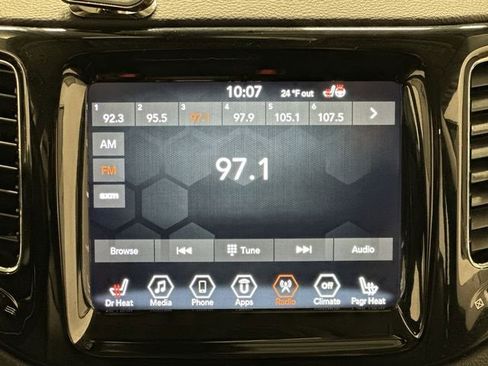 Used 2020 Jeep Compass Limited w/ Safety & Security Group image 11