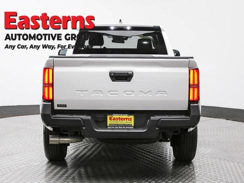 Used 2024 Toyota Tacoma SR image 6