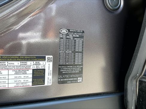 Used 2023 Land Rover Range Rover SE AWD/4WD image 32