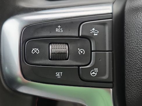 Used 2025 Chevrolet Blazer RS AWD/4WD image 25