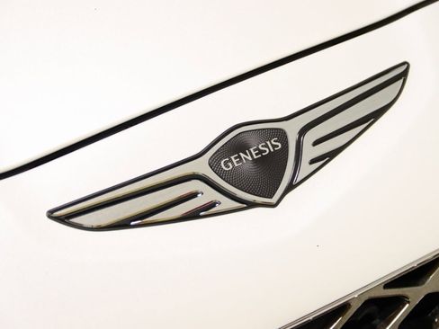 Used 2024 Genesis G70 2.5T image 22
