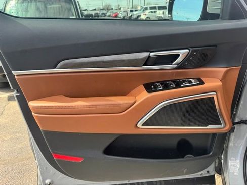 Used 2025 Kia Telluride SX Prestige X-Line image 13