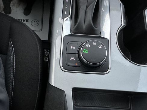 Used 2023 Chevrolet Blazer LT w/ Convenience Package image 32