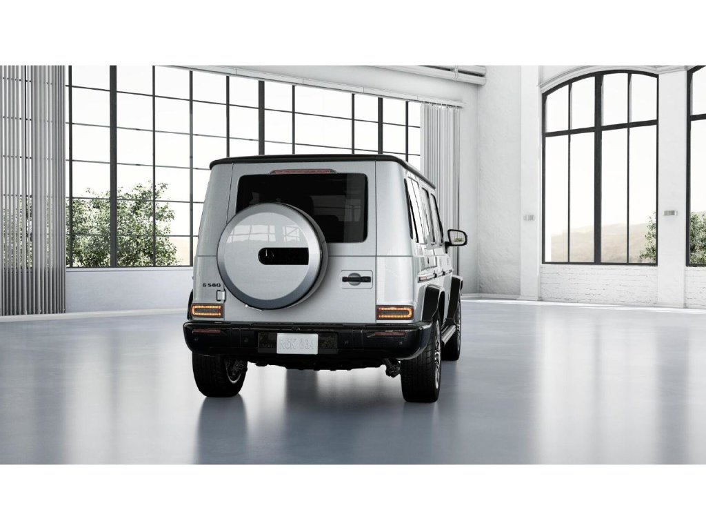 New 2027 Mercedes-Benz G 580 e image 24
