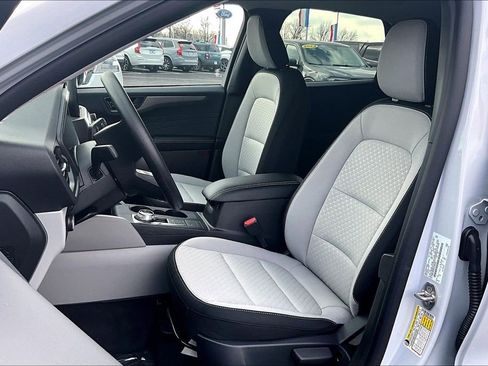 New 2026 Ford Escape Active image 9