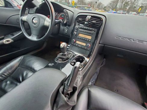 Used 2008 Chevrolet Corvette Coupe w/ Z51 Performance Package image 23