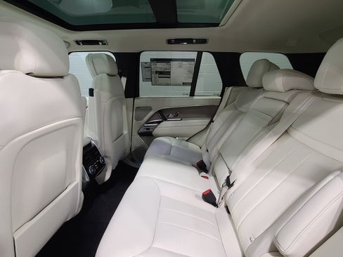 New 2026 Land Rover Range Rover SE AWD/4WD image 6