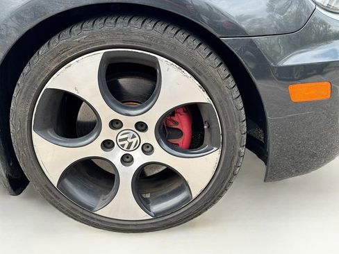 Used 2011 Volkswagen GTI 2-Door image 12