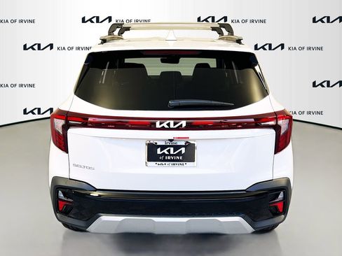 New 2026 Kia Seltos S FWD image 6