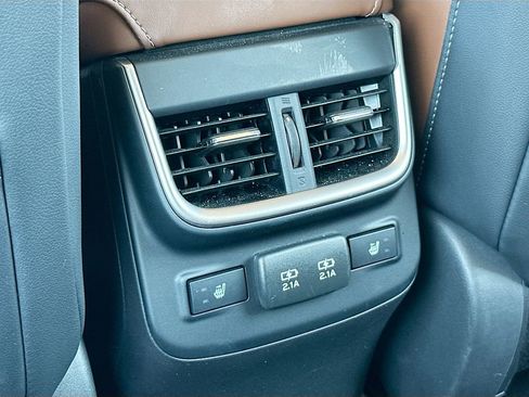 Used 2022 Subaru Outback Touring image 27