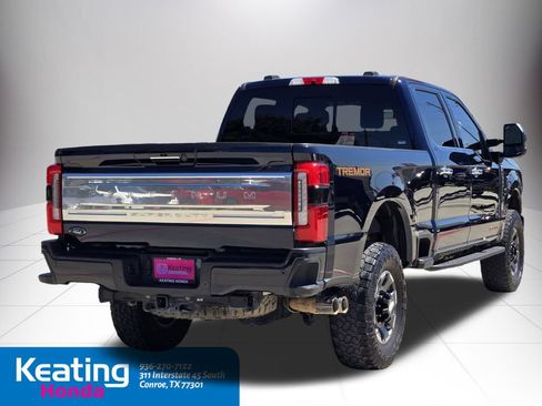 Used 2024 Ford F350 Platinum w/ Tremor Off-Road Package AWD/4WD image 5