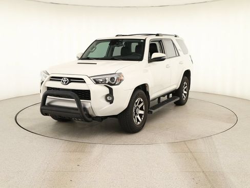 Used 2021 Toyota 4Runner TRD Off-Road Premium w/ Moonroof Package AWD/4WD image 12