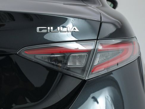 New 2025 Alfa Romeo Giulia w/ Veloce Package Rwd image 26