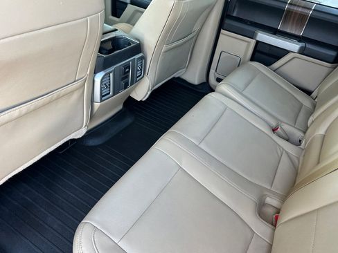 Used 2015 Ford F150 Lariat w/ Equipment Group 502A Luxury image 11