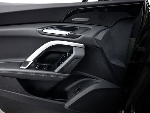 Certified 2025 Audi Q5 Premium Plus w/ Premium Plus image 12