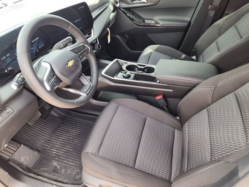 New 2026 Chevrolet Equinox LT image 12