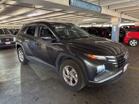 Used 2023 Hyundai Tucson SEL image 2