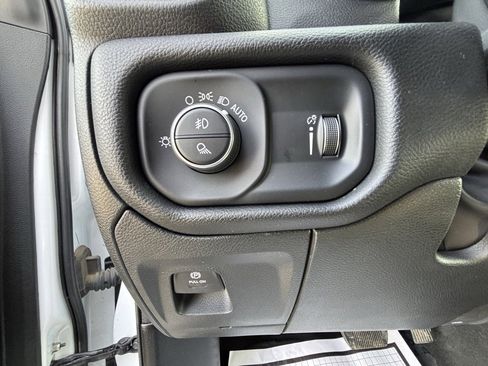 Used 2023 RAM 1500 Big Horn image 18