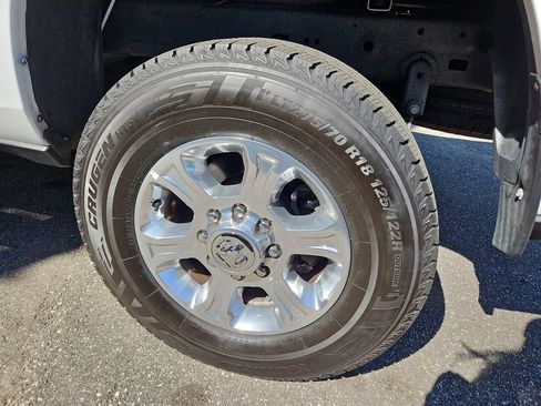 Used 2023 RAM 2500 Big Horn w/ Level 1 Equipment Group AWD/4WD image 28