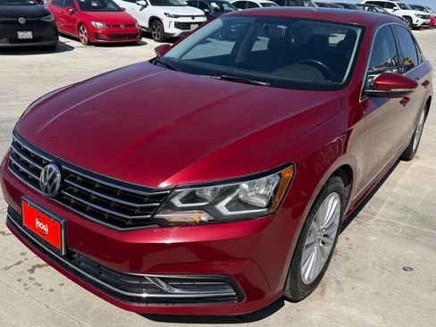 Used 2017 Volkswagen Passat 1.8T SE FWD image 3