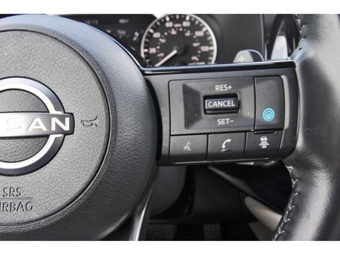 Used 2025 Nissan Pathfinder SL FWD image 20