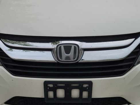 Used 2019 Honda Odyssey EX image 5