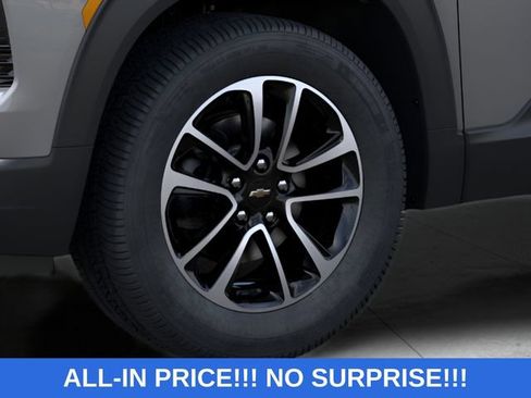 New 2026 Chevrolet TrailBlazer LT w/ Convenience Package FWD image 9