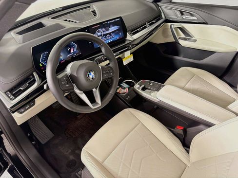 New 2026 BMW X1 xDrive28i w/ Technology Package AWD/4WD image 23