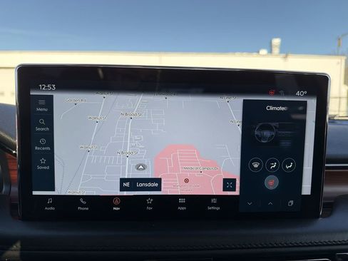 Certified 2022 Lincoln Nautilus Reserve w/ Luxury Package image 24