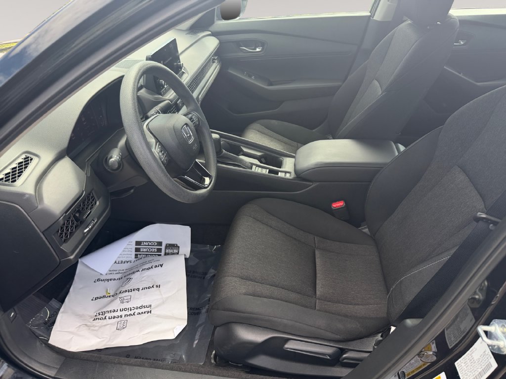 Used 2024 Honda Accord LX image 9