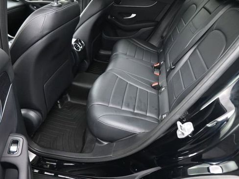 Used 2021 Mercedes-Benz GLC 300 4MATIC image 77