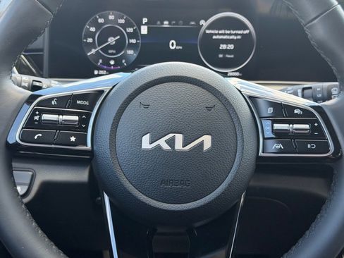 Used 2024 Kia Seltos S AWD/4WD image 11