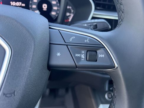 New 2025 Audi Q3 2.0T Premium image 23